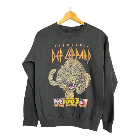 Goodie Two Sleeves Tops - Goodie Two Sleeves Def Leopard Band Concert Sweatshirt Music Fan Tour Small